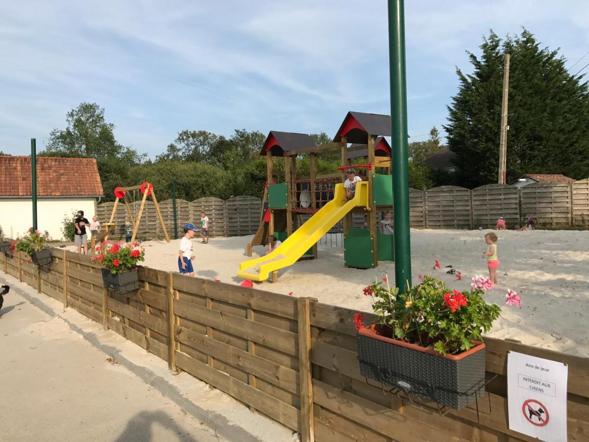 Camping La Garenne De Moncourt รู ภายนอก รูปภาพ