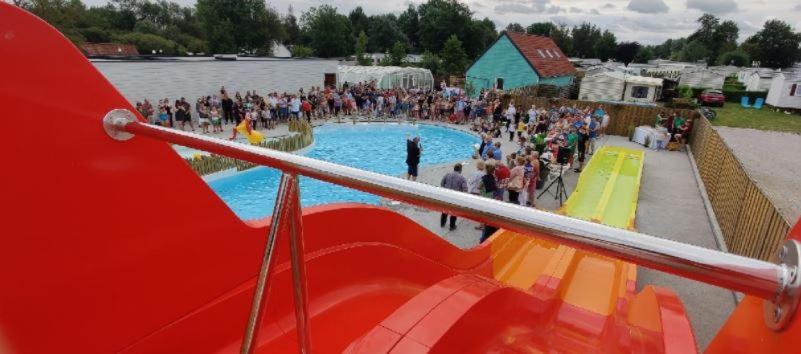 Camping La Garenne De Moncourt รู ภายนอก รูปภาพ